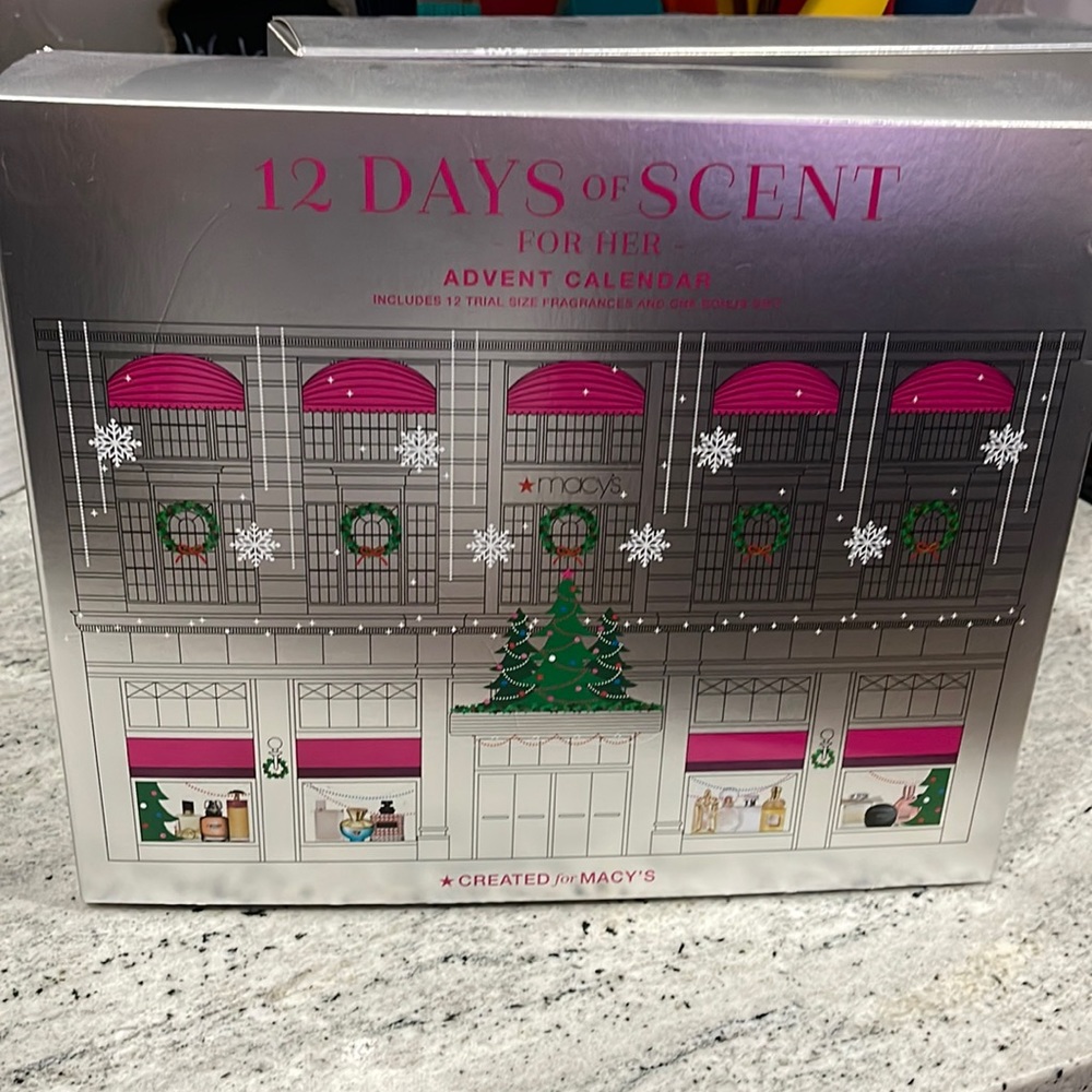 12 Days of Scent Fragrances